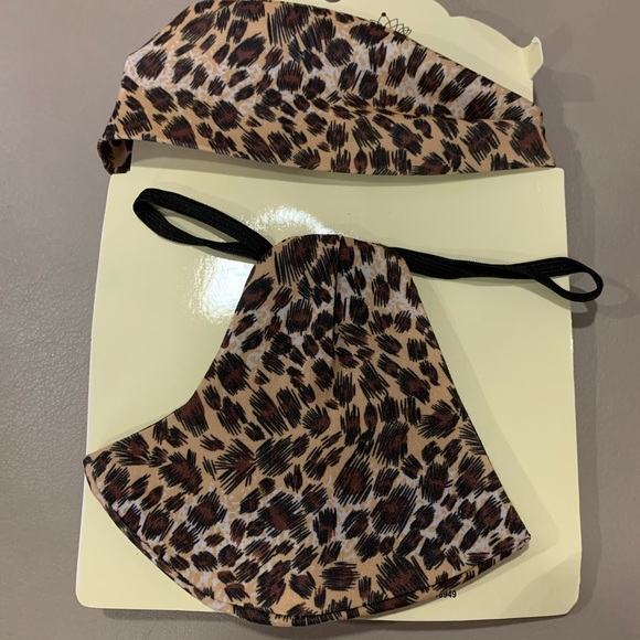 Set - Picture 5 of 10